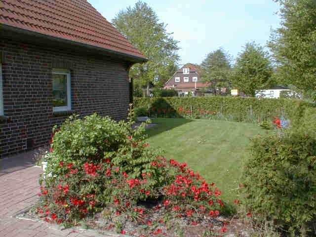 Rundweg 6 mit Garten